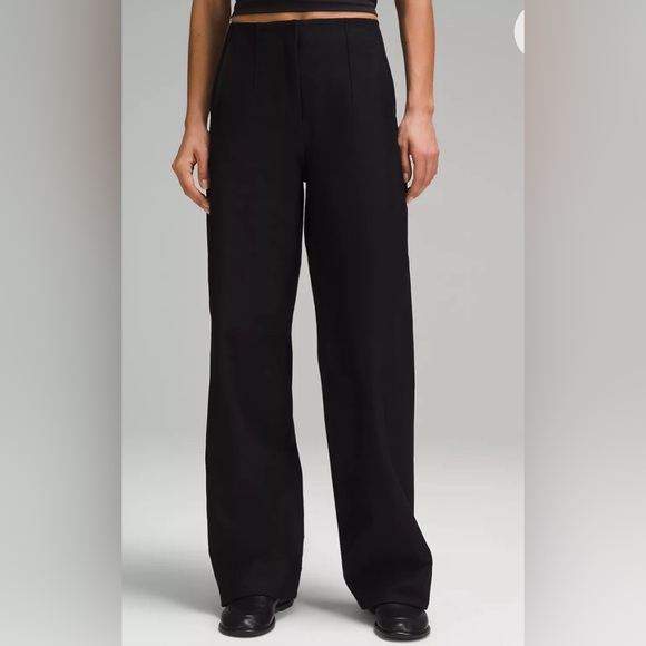 lululemon athletica Pants - Lululemon Utilitech Relaxed-Fit Mid-Rise Trouser Size 2